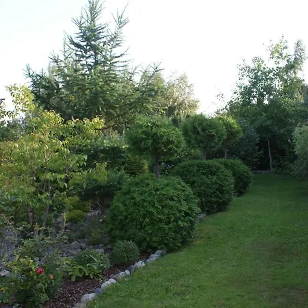 Dorf Stille - Huetten In Den Gaerten Magra -meer *